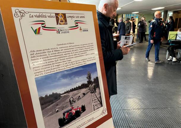 Mostra sui 100 anni dell’Autolaghi alla scuola media Vidoletti di Varese