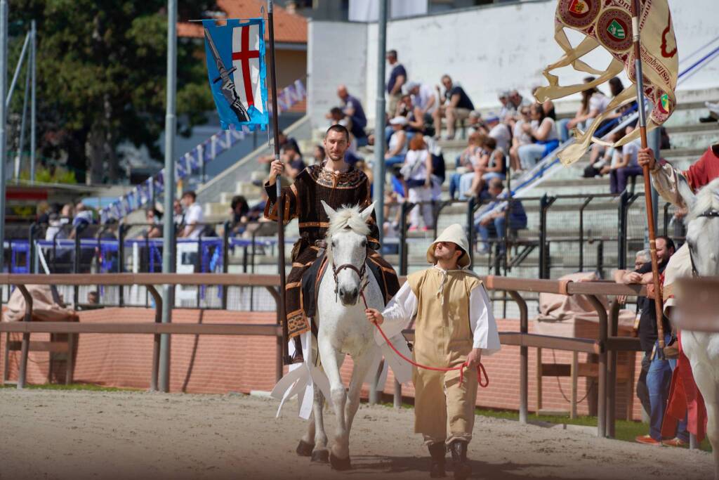 Palio di Legnano 2024: la sfilata al Campo - Foto di Daniele Zaffaroni