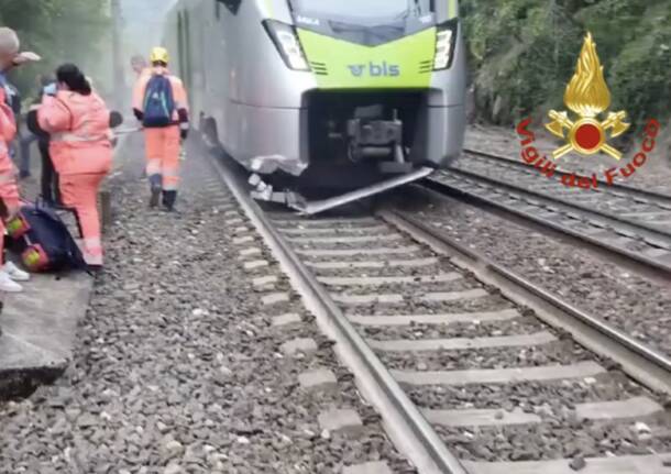 treno deragliato preglia