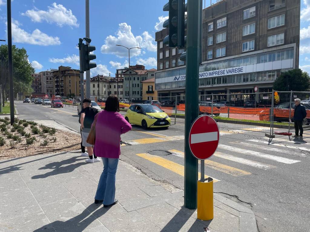 Un nuovo cantiere per il piano stazioni in piazzale Trieste