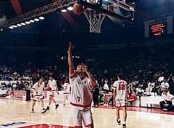 Varese - la vittoria dello scudetto 1999 e la stella
