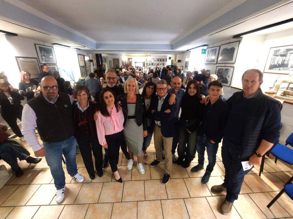 Viggiù - Presentazione della lista Insieme si può e del candidato Elena Crestani