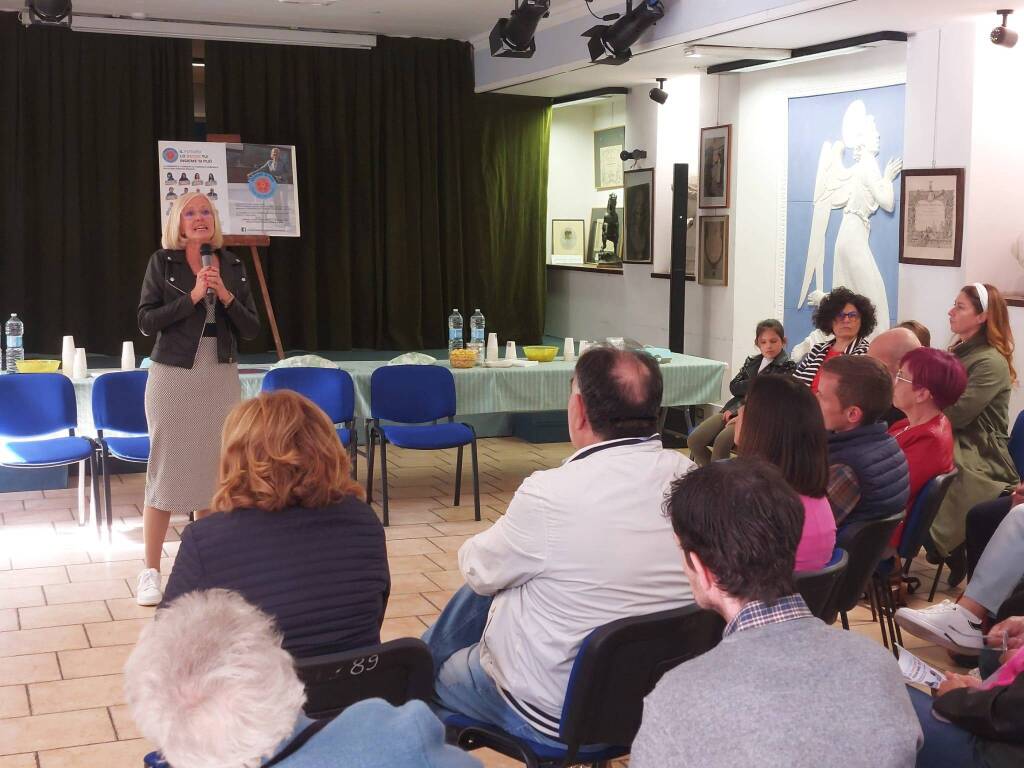 Viggiù - Presentazione della lista Insieme si può e del candidato Elena Crestani