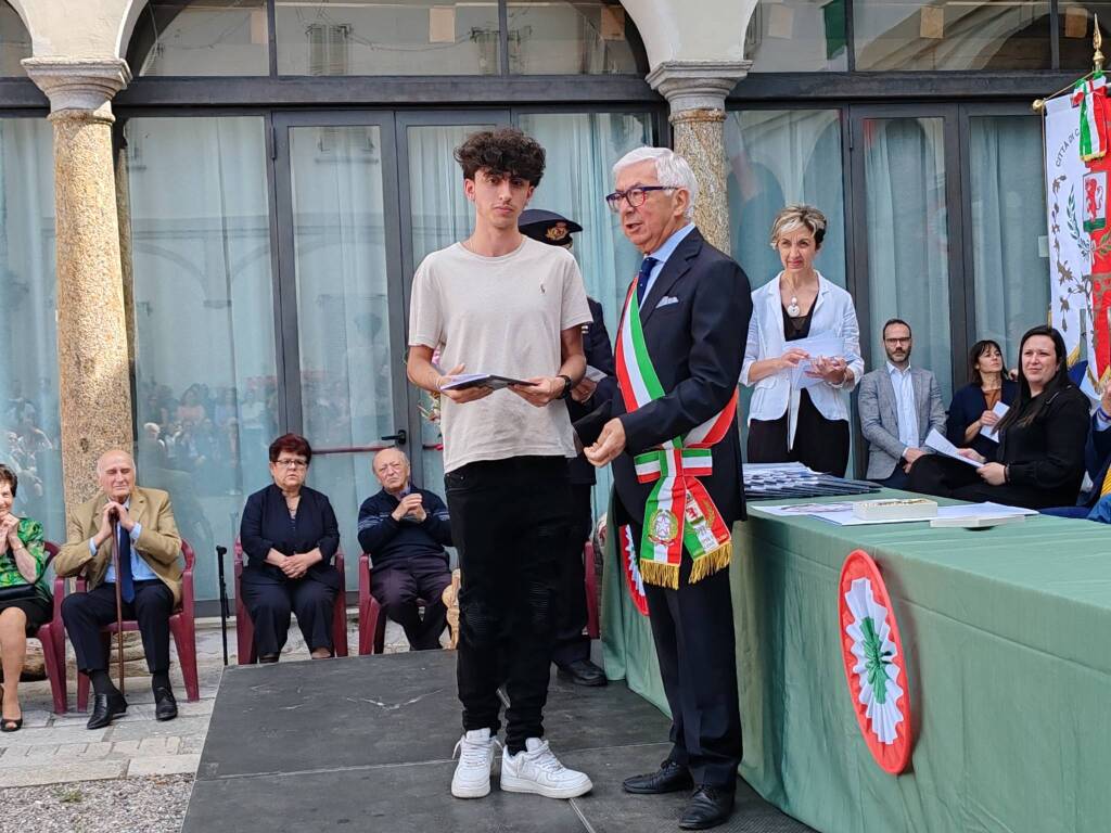 2 giugno Castiglione Olona battesimo civico