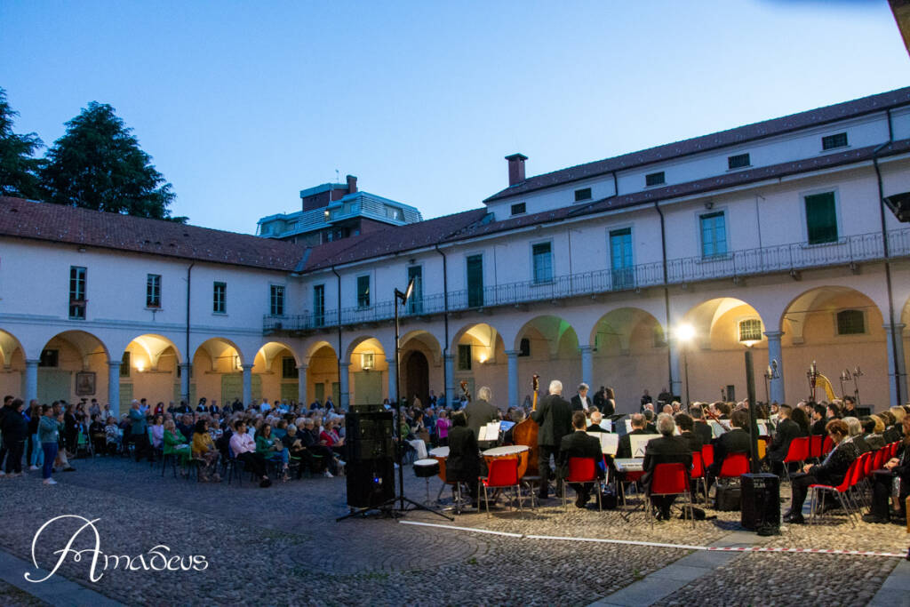 Doppio spettacolo a Gallarate e Limbiate per il coro Amadeus