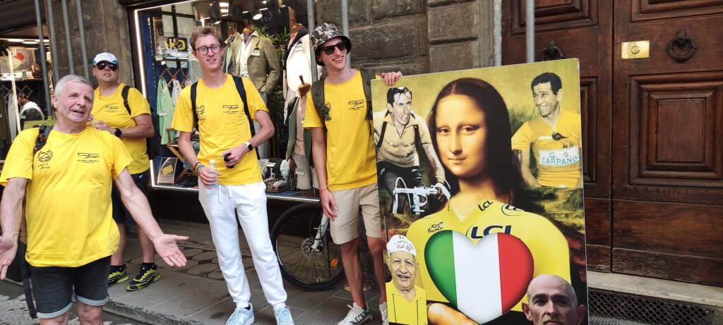 Firenze in giallo per la partenza del Tour de France