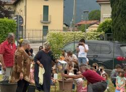 Dopo 32 anni la scuola di Morosolo saluta le maestre Alessandra e Cristina