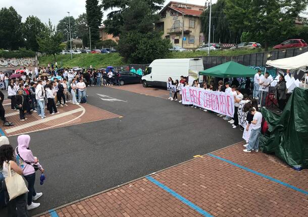 “Il bene genera bene”, gli studenti di Saronno in marcia in nome della legalità