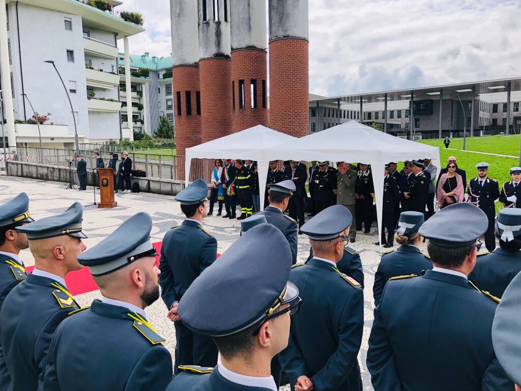 Intitolazione del monumento per i 120 anni della Guardia di Finanza