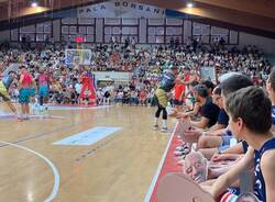 La partita show di Tommaso Marino e Bruno Cerella al Pala Borsani 