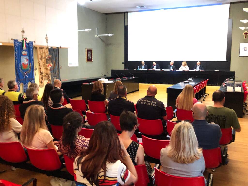 Taglio del nastro dell’Ufficio di prossimità di Canegrate e San Giorgio su Legnano