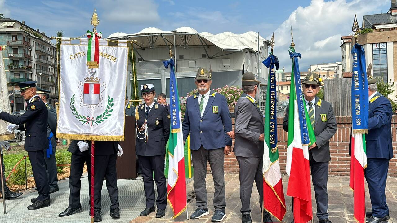 Un giardino in piazza Repubblica per i 250 anni della GDF a Varese