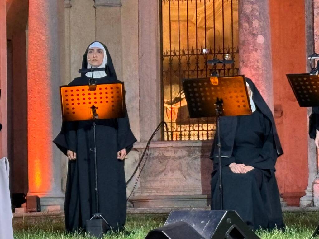 Carmelitane _ Tra Sacro e Sacro Monte