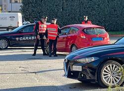 controlli carabinieri Verbania posto di blocco