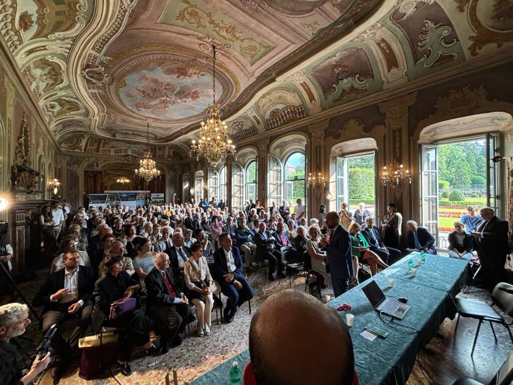 Festwggiati in Salone Estense i 100 anni di Ferruccio Zuccaro