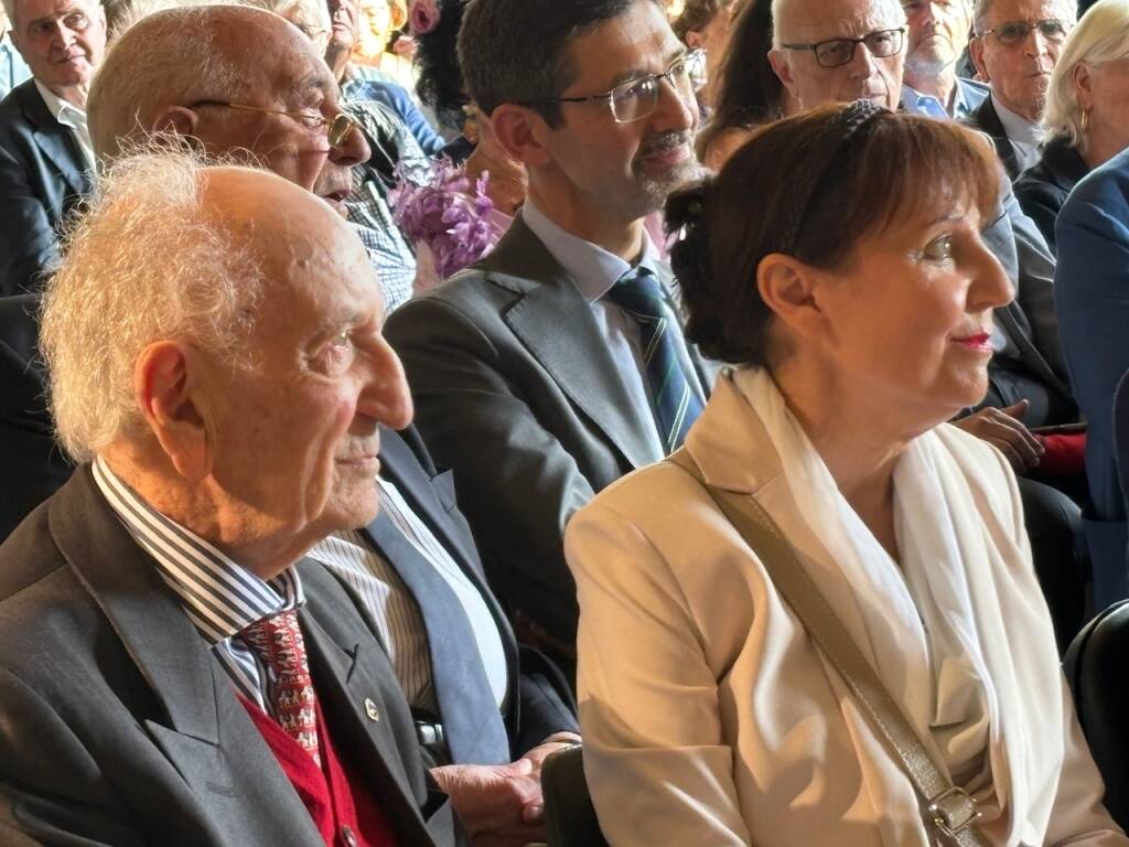Festwggiati in Salone Estense i 100 anni di Ferruccio Zuccaro