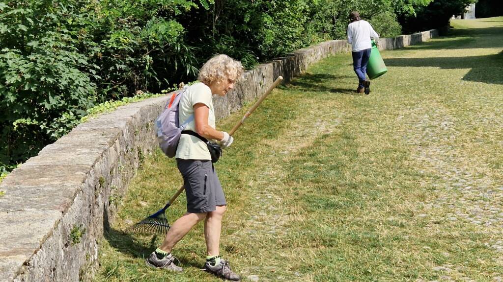 Grandi "pulizie" alla via Sacra: ci pensano i volontari del Cai Senior