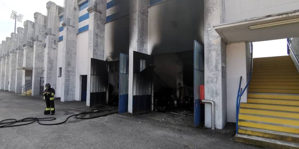 incendio stadio speroni