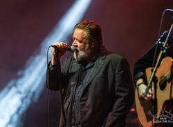 Le foto di Russell Crowe in concerto a Varese