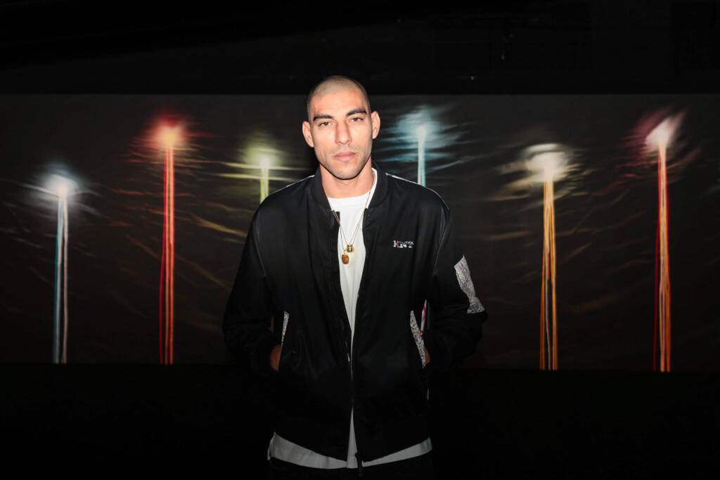 Omar Hassan  "exit lights" Milano Malpensa