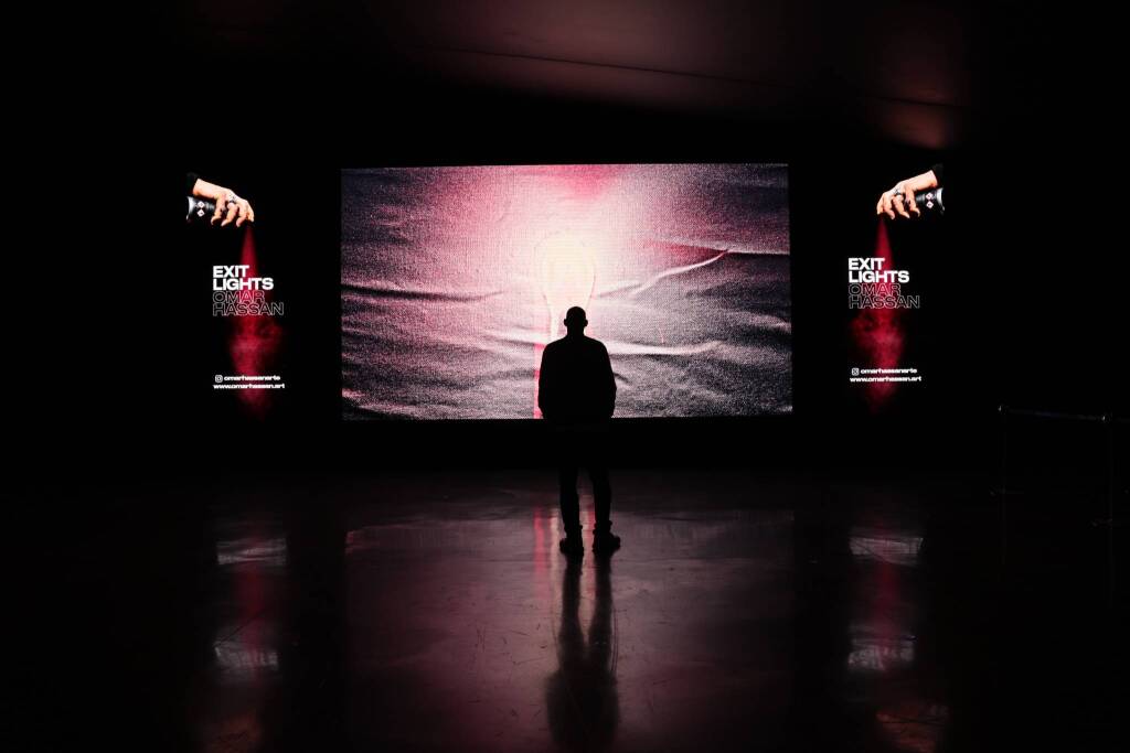 Omar Hassan  "exit lights" Milano Malpensa