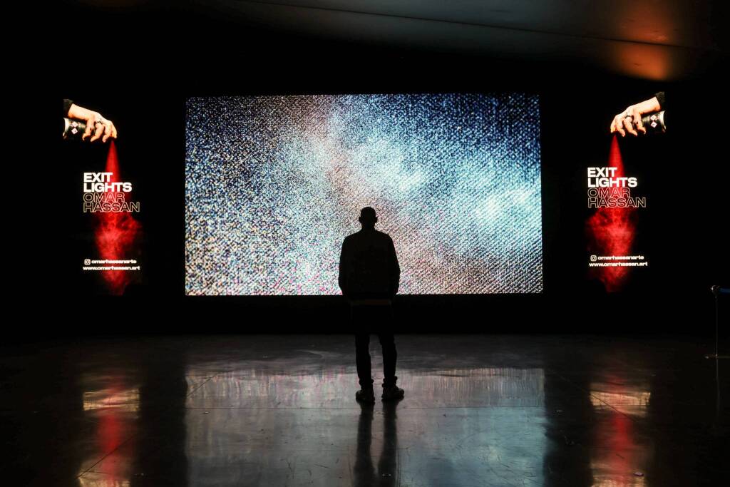 Omar Hassan  "exit lights" Milano Malpensa