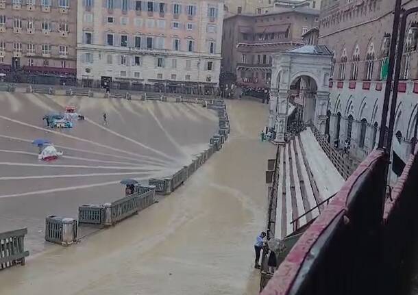 piazza del campo siena 