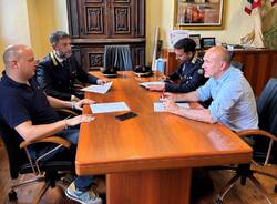 riunione polizia locale bardello con besozzo