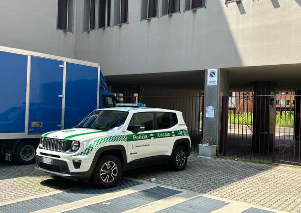 Verifiche prima dello sgombero in via Torino a Gallarate
