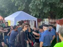 Attivisti del Comitato Saliamo gli alberi Gallarate