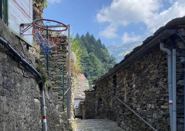 Basket Monteviasco (foto Martina Farè "L'umiltà di chiamarsi Minors")