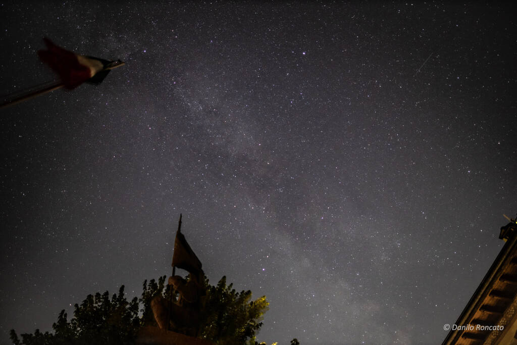 La via lattea da Agra