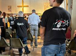 I funerali a san Fermo di Mattia Vitali