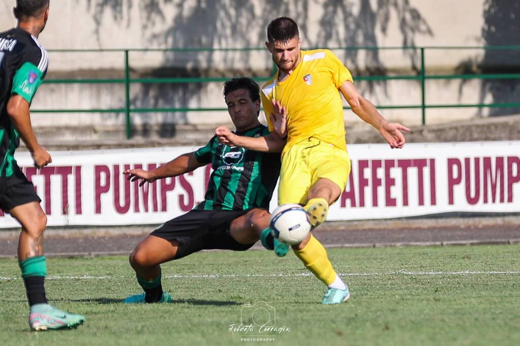 Le foto di Castellanzese Pro Patria 3 a 1 