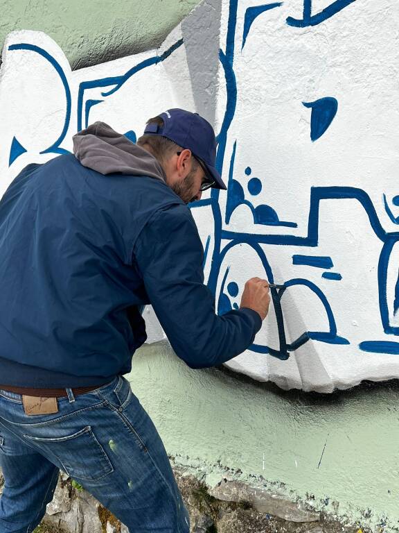 A Lavena Ponte Tresa la festa della street art in riva al Ceresio