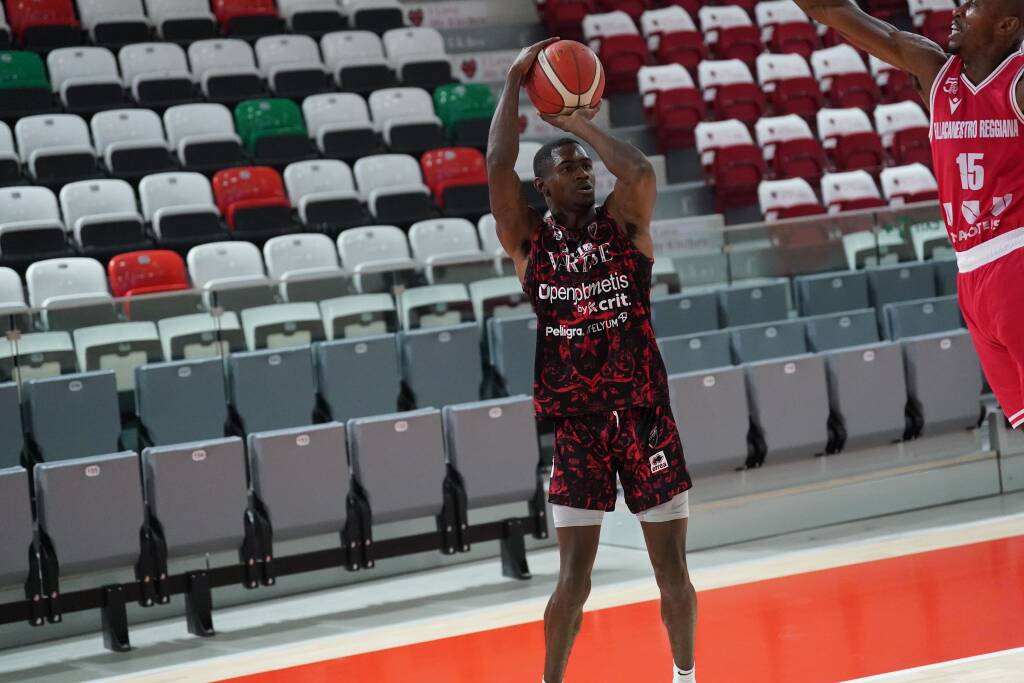 Amichevole Unahotels Reggio E. - OJM Varese 98-90