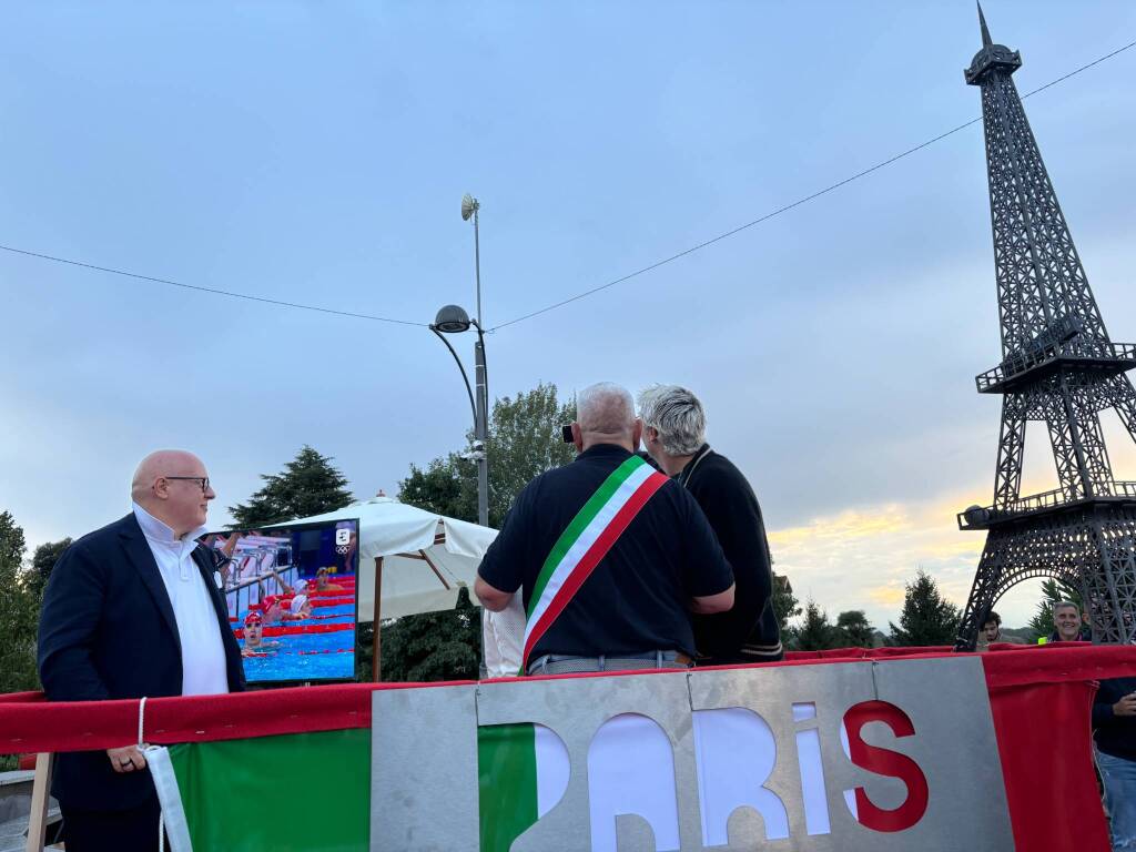 Festa ad Azzate per Nicolo Martinenghi 