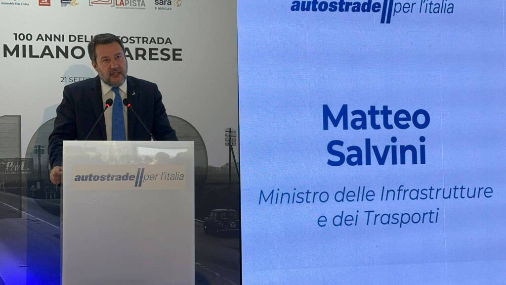 Il centenario dell'autolaghi