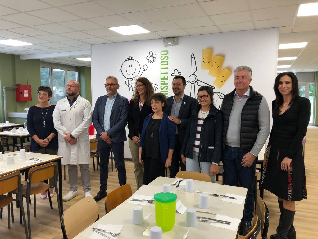Inaugurazione mensa Istituto Rodari Legnano