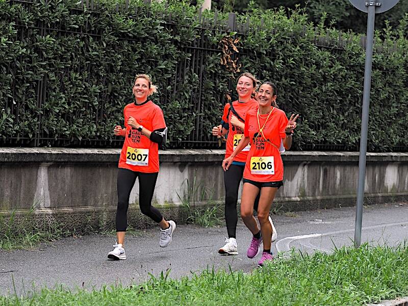 La GallaRun Ten ferma la pioggia e conquista Gallarate
