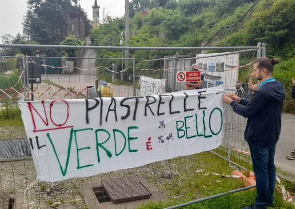 Sit in a Biandronno sul lungolago