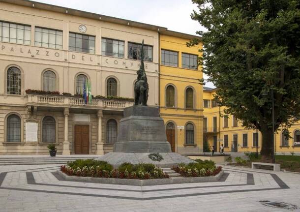 La nuova piazza Mazzini a Tradate