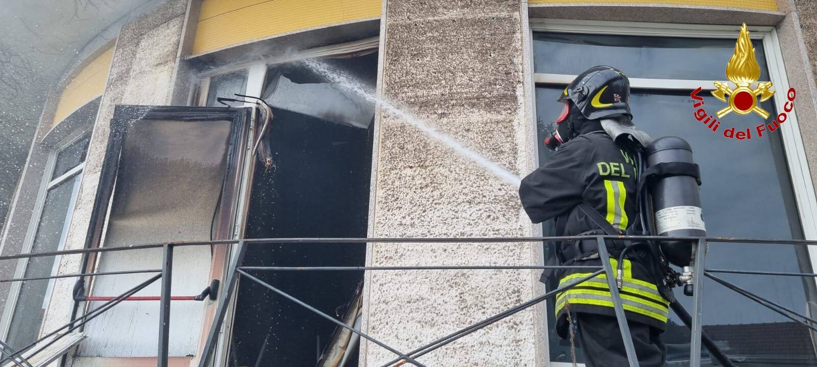 Incendio a Busto Arsizio