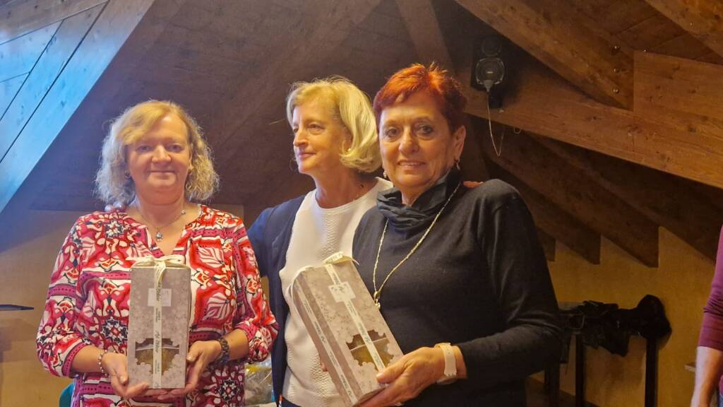 Grande successo del torneo di burraco a sostegno della Associazione Varese Alzheimer  
