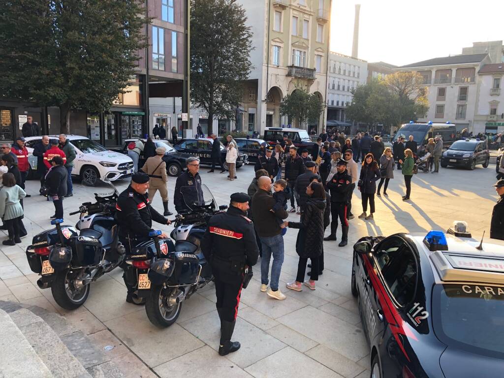 Carabinieri in piazza San Magno per il Santo Patrono 
