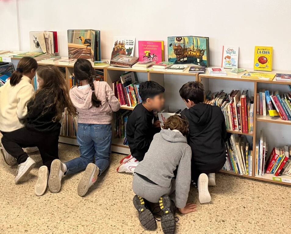 La Libroteca della scuola \"Battisti\" di Malnate