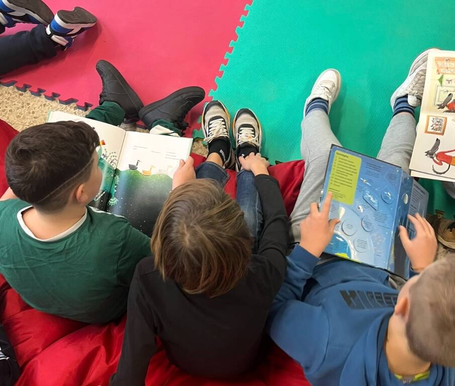 La Libroteca della scuola \"Battisti\" di Malnate