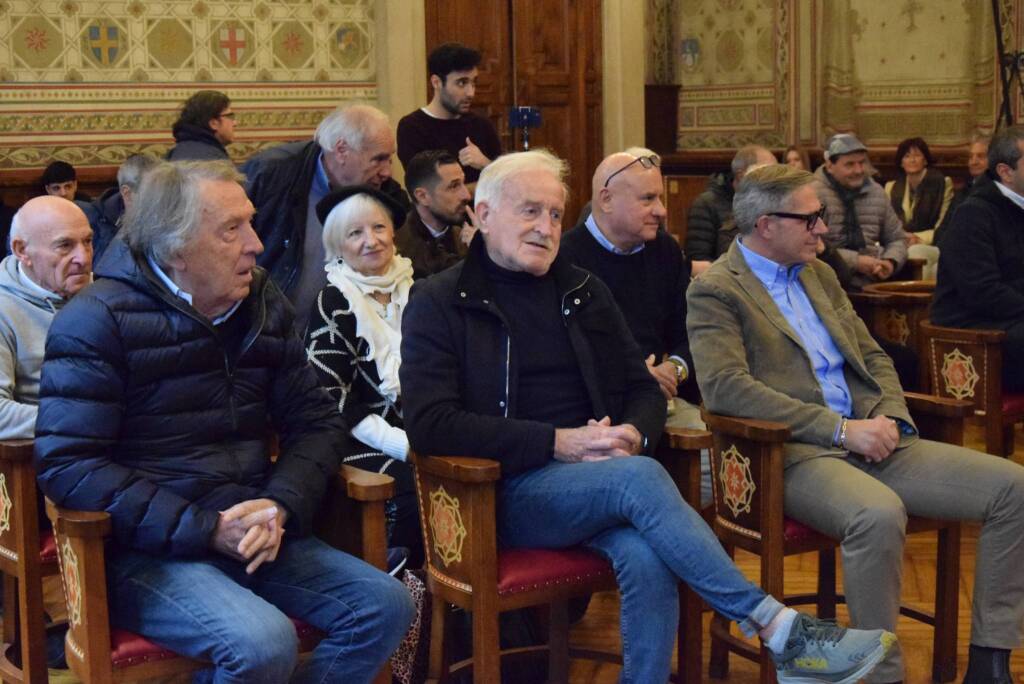 Intitolazione Riva