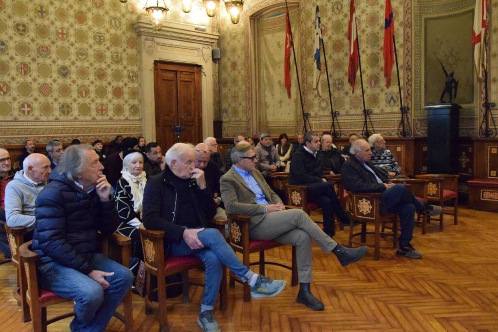 Intitolazione Riva