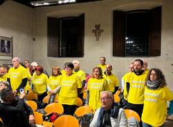 Protesta contro i capannoni a Tornavento 